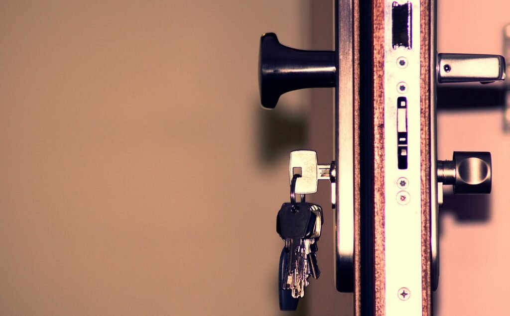 House keys in a door